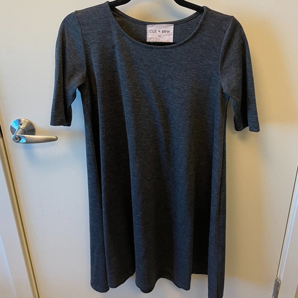 Golden Tote Cut and Sew Summer Swing Dress - Gray XS